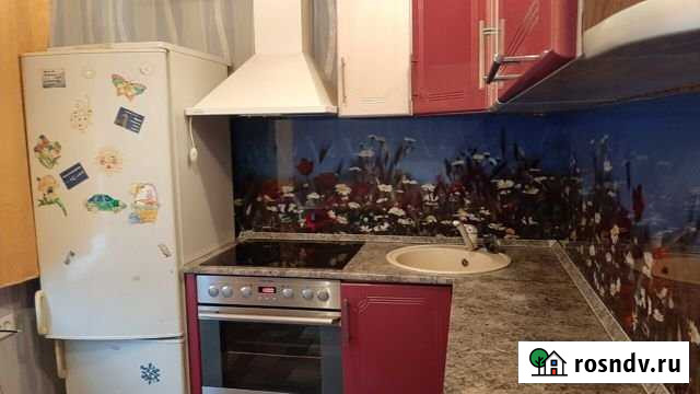 2-комнатная квартира, 49 м², 2/5 эт. в аренду на длительный срок в Ачинске Ачинск - изображение 1