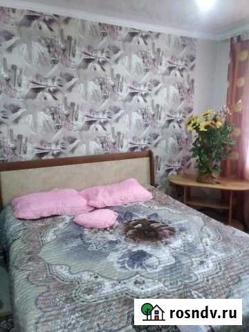 2-комнатная квартира, 52 м², 2/5 эт. в аренду посуточно в Будённовске Будённовск - изображение 1