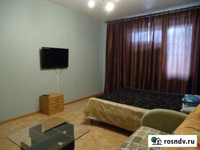 1-комнатная квартира, 40 м², 8/9 эт. в аренду посуточно в Тольятти Тольятти - изображение 1