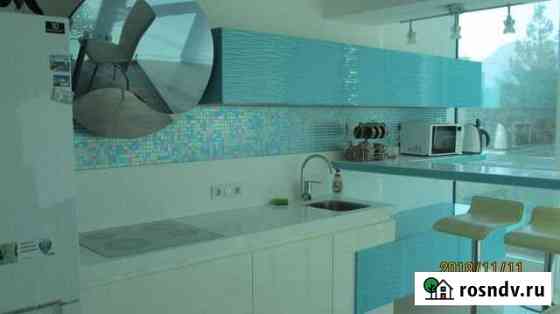 2-комнатная квартира, 78 м², 4/14 эт. в аренду на длительный срок в Алуште Алушта