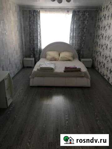 1-комнатная квартира, 42 м², 1/10 эт. в аренду посуточно в Смоленске Смоленск - изображение 1