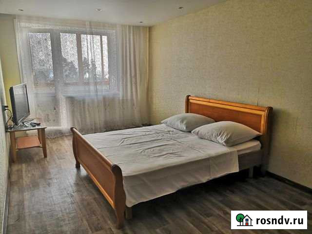 1-комнатная квартира, 38 м², 5/5 эт. в аренду посуточно в Усть-Илимске Усть-Илимск - изображение 1