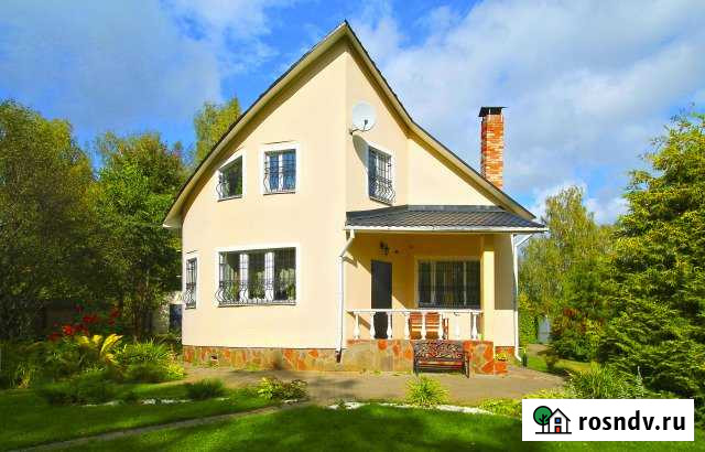 Коттедж 360 м² на участке 100 сот. в аренду посуточно в Красных Ткачах Красные Ткачи - изображение 1