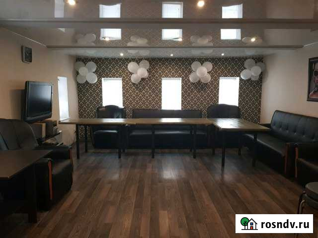 Коттедж 200 м² на участке 8 сот. в аренду посуточно в Вологде Вологда - изображение 1