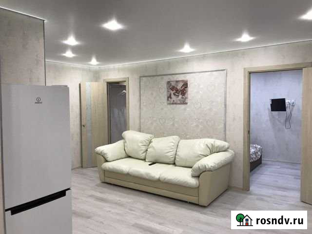 2-комнатная квартира, 45 м², 3/5 эт. в аренду посуточно в Дзержинске Дзержинск - изображение 1