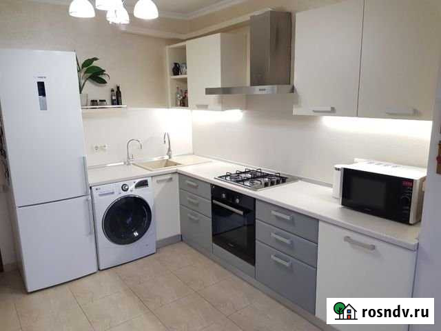 3-комнатная квартира, 76 м², 9/10 эт. на продажу в Ялте Ялта - изображение 1