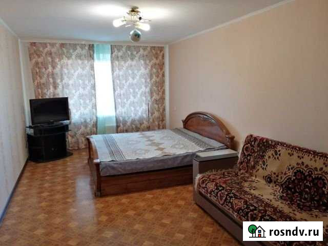 1-комнатная квартира, 46 м², 4/9 эт. в аренду посуточно в Тольятти Тольятти - изображение 1