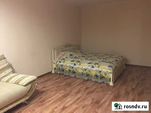 1-комнатная квартира, 42 м², 9/10 эт. в аренду посуточно во Владимире Владимир - изображение 1