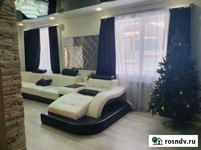 Коттедж 96 м² на участке 5 сот. в аренду посуточно в Иркутске Иркутск - изображение 1