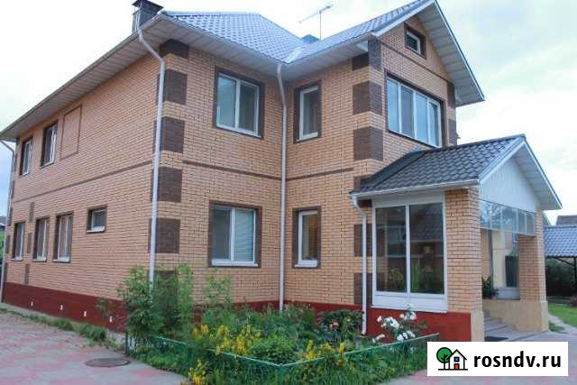 Коттедж 250 м² на участке 15 сот. в аренду на длительный срок в Лесном Городке Лесной Городок - изображение 1