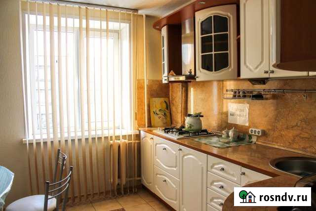 3-комнатная квартира, 64 м², 4/5 эт. в аренду посуточно в Игре Игра - изображение 1