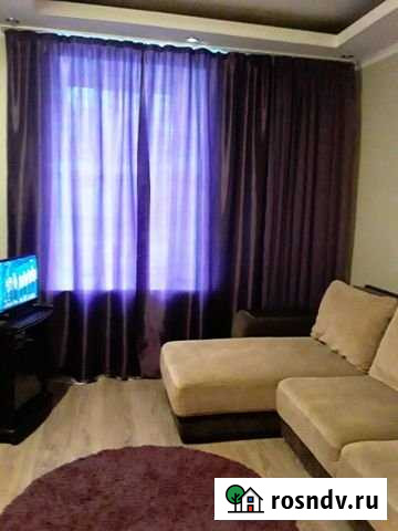 1-комнатная квартира, 38 м², 1/3 эт. в аренду посуточно в Таганроге Таганрог - изображение 1