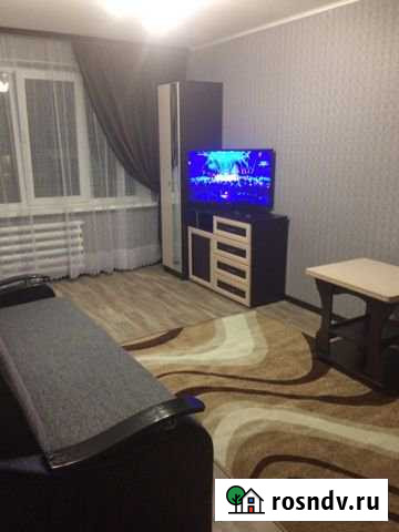 2-комнатная квартира, 56 м², 3/5 эт. в аренду посуточно в Мичуринске Мичуринск - изображение 1