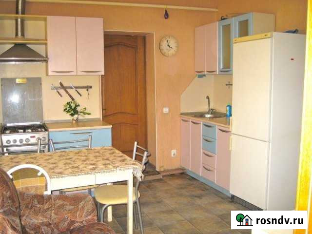 2-комнатная квартира, 60 м², 1/1 эт. в аренду посуточно в Новороссийске Новороссийск - изображение 1