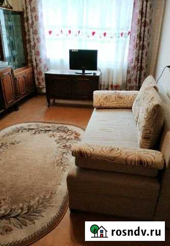 2-комнатная квартира, 45 м², 3/5 эт. в аренду посуточно в Пскове Псков - изображение 1