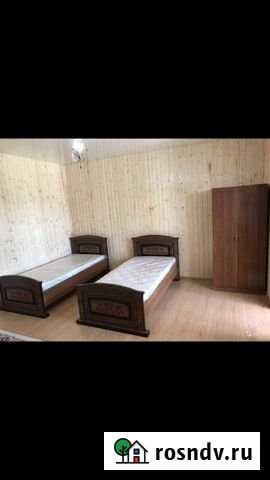 Комната 40 м² в 2-ком. кв., 1/1 эт. в аренду на длительный срок в Дербенте Дербент - изображение 1