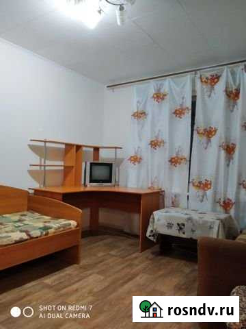 1-комнатная квартира, 30 м², 1/5 эт. в аренду посуточно в Набережных Челнах Набережные Челны - изображение 1