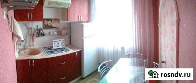 3-комнатная квартира, 60 м², 1/5 эт. в аренду посуточно в Севастополе Севастополь - изображение 1