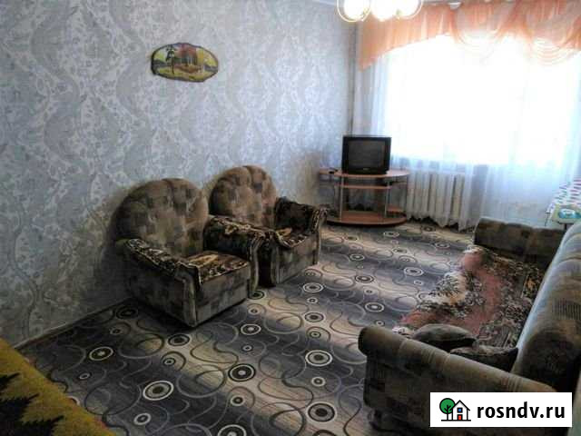 2-комнатная квартира, 46 м², 4/5 эт. в аренду посуточно в Рубцовске Рубцовск - изображение 1