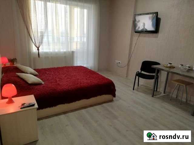 Квартира-студия, 30 м², 18/25 эт. в аренду посуточно в Челябинске Челябинск - изображение 1