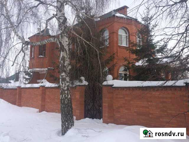 Дом 236 м² на участке 5.5 сот. на продажу в Кирсанове Кирсанов - изображение 1