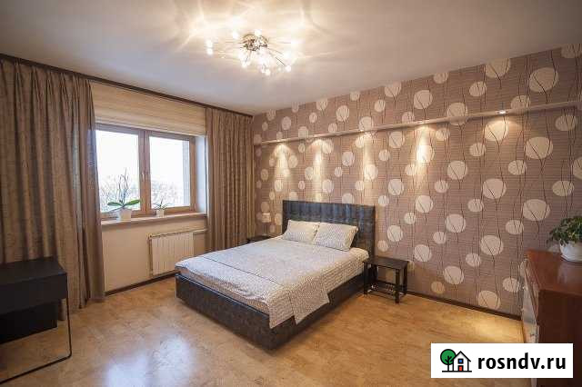 1-комнатная квартира, 50 м², 4/9 эт. в аренду посуточно в Южно-Сахалинске Южно-Сахалинск - изображение 1