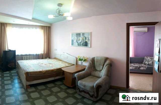 2-комнатная квартира, 40 м², 2/5 эт. в аренду посуточно в Хабаровске Хабаровск - изображение 1