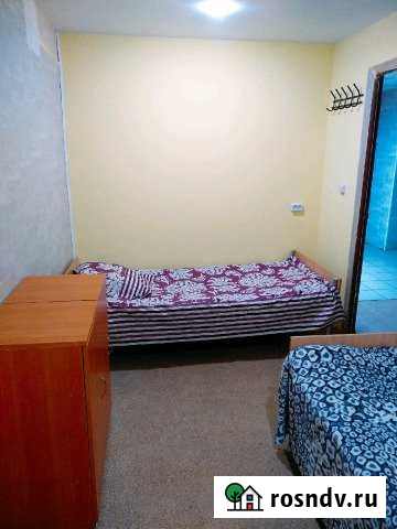 Комната 12 м² в > 9-ком. кв., 1/5 эт. в аренду посуточно в Перми Пермь - изображение 1