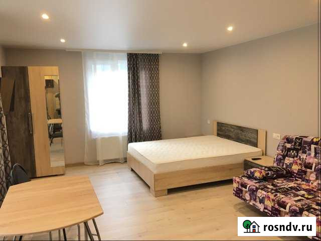 Квартира-студия, 30 м², 3/3 эт. в аренду на длительный срок в Ялте Ялта - изображение 1