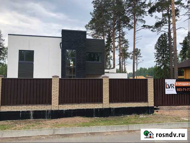 Коттедж 259 м² на участке 15 сот. на продажу в Санкт-Петербурге Санкт-Петербург - изображение 1