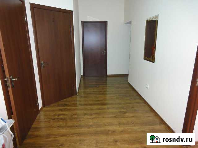 Комната 25 м² в 2-ком. кв., 1/2 эт. в аренду на длительный срок в Симферополе Симферополь - изображение 1