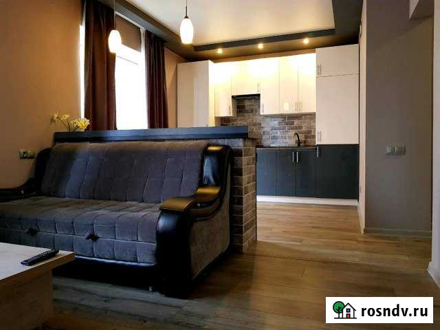 1-комнатная квартира, 50 м², 5/9 эт. в аренду посуточно во Владикавказе Владикавказ - изображение 1