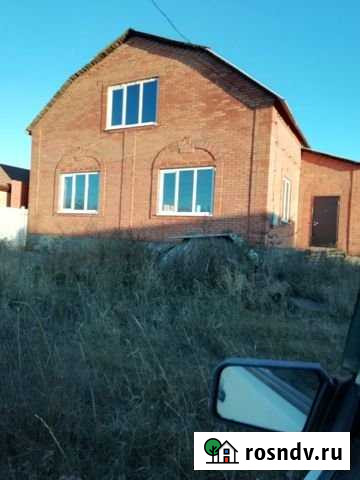 Дом 160 м² на участке 15 сот. на продажу в Новошахтинске Новошахтинск - изображение 1