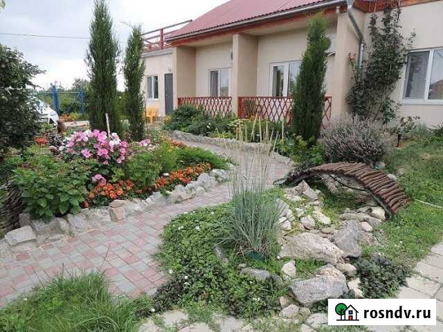 Комната 15 м² в 1-ком. кв., 1/1 эт. в аренду посуточно в Щёлкино Щёлкино - изображение 1