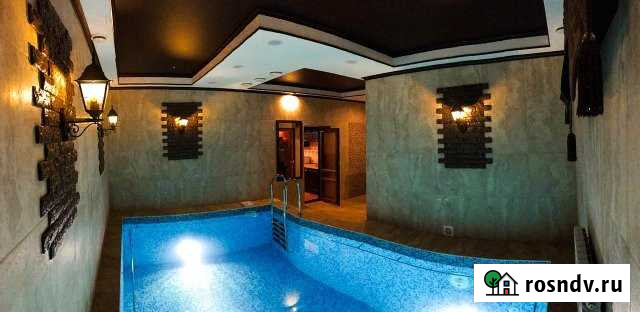 Коттедж 200 м² на участке 7 сот. в аренду посуточно в Оренбурге Оренбург - изображение 1