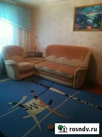 1-комнатная квартира, 32 м², 1/5 эт. в аренду посуточно в Куйбышеве Куйбышев - изображение 1