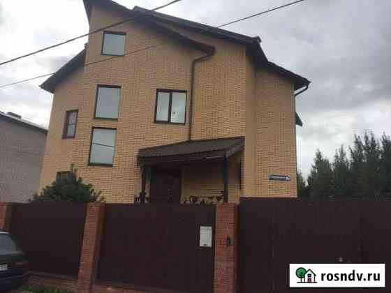 Коттедж 300 м² на участке 12 сот. на продажу в Великом Новгороде Великий Новгород