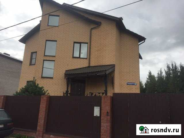 Коттедж 300 м² на участке 12 сот. на продажу в Великом Новгороде Великий Новгород - изображение 1