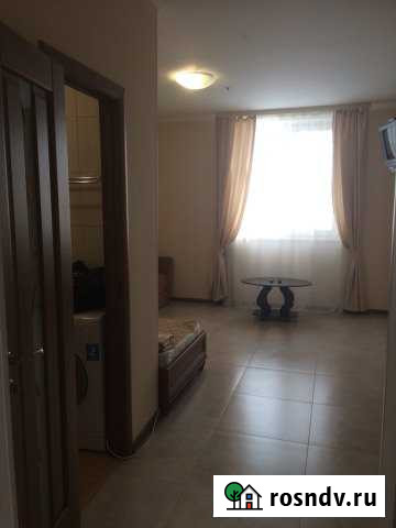 1-комнатная квартира, 42 м², 1/3 эт. в аренду на длительный срок в Симферополе Симферополь - изображение 1