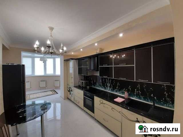 3-комнатная квартира, 100 м², 5/10 эт. в аренду посуточно в Кисловодске Кисловодск - изображение 1