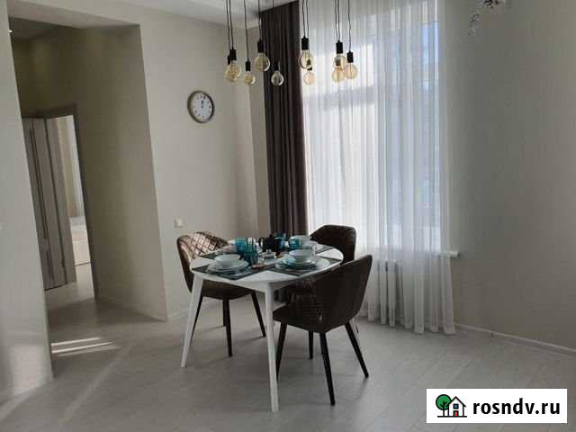 3-комнатная квартира, 90 м², 2/5 эт. в аренду на длительный срок в Тольятти Тольятти - изображение 1