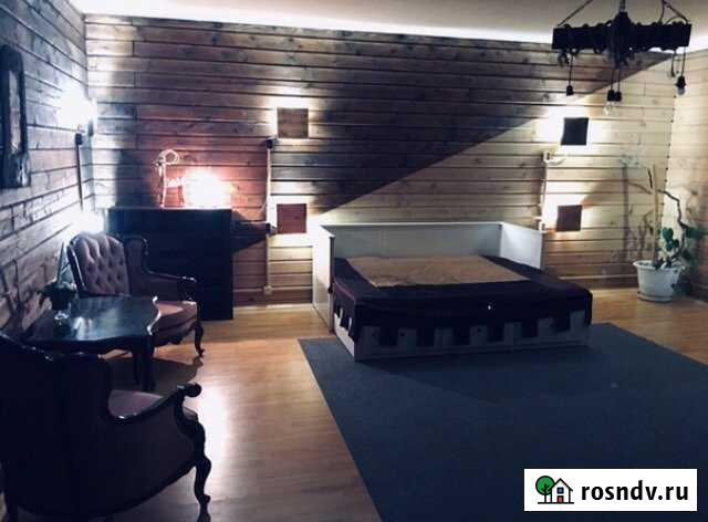 Дом 200 м² на участке 8 сот. в аренду посуточно в Санкт-Петербурге Санкт-Петербург - изображение 1