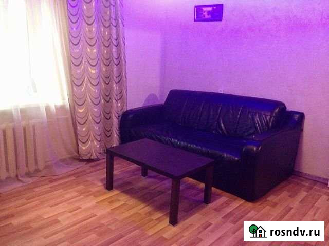 1-комнатная квартира, 32 м², 1/5 эт. в аренду посуточно в Великом Новгороде Великий Новгород - изображение 1