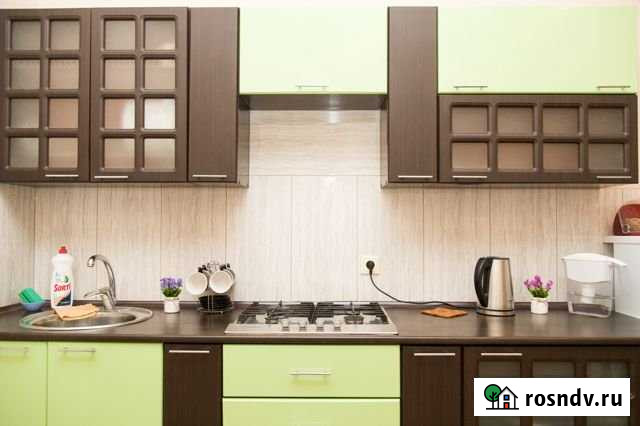 2-комнатная квартира, 80 м², 5/6 эт. в аренду посуточно в Балаково Балаково - изображение 1