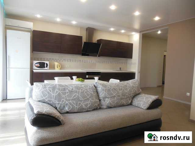 2-комнатная квартира, 86 м², 10/17 эт. в аренду посуточно в Волгограде Волгоград - изображение 1