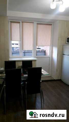 1-комнатная квартира, 40 м², 2/14 эт. в аренду посуточно в Невинномысске Невинномысск - изображение 1