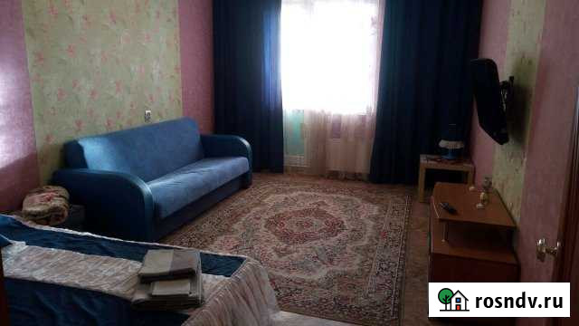 1-комнатная квартира, 45 м², 10/17 эт. в аренду посуточно в Сургуте Ханты-Мансийского АО Сургут - изображение 1