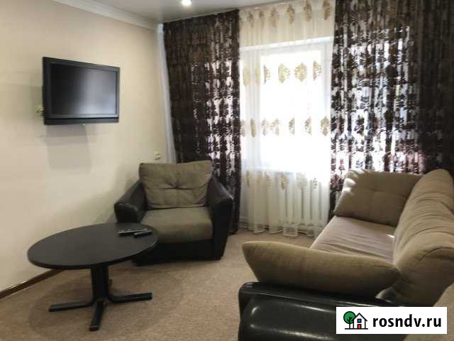 3-комнатная квартира, 56 м², 1/5 эт. в аренду посуточно в Кисловодске Кисловодск - изображение 1