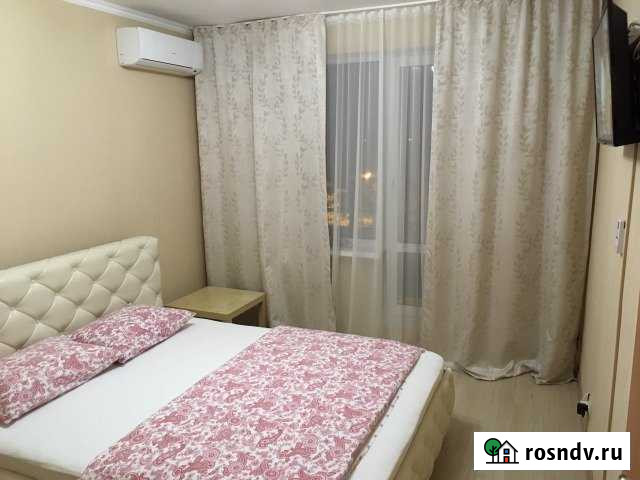 2-комнатная квартира, 52 м², 3/5 эт. в аренду посуточно в Майкопе Майкоп - изображение 1