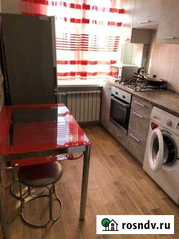 1-комнатная квартира, 45 м², 5/9 эт. в аренду посуточно в Астрахани Астрахань - изображение 1